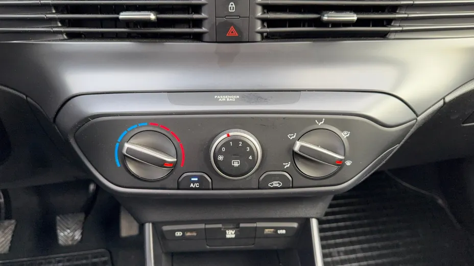 HYUNDAI i20 i20 1.2 Pure