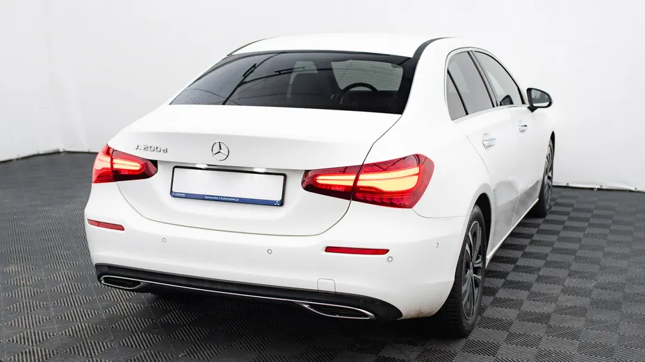 MERCEDES-BENZ A Klasa A 200 d Progressive 8G-DCT