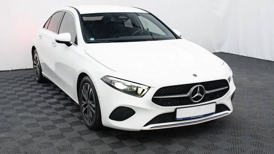 MERCEDES-BENZ A Klasa A 200 d Progressive 8G-DCT