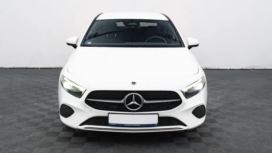 MERCEDES-BENZ A Klasa A 200 d Progressive 8G-DCT