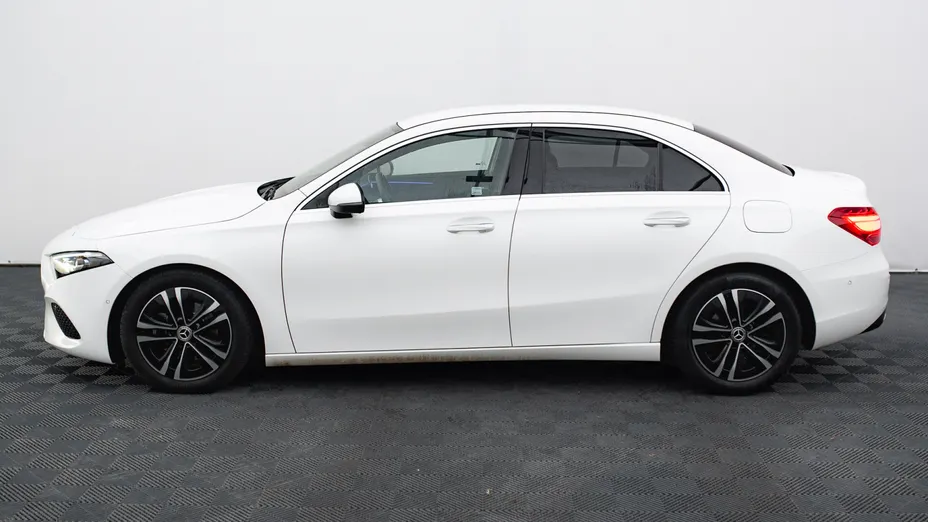 MERCEDES-BENZ A Klasa A 200 d Progressive 8G-DCT