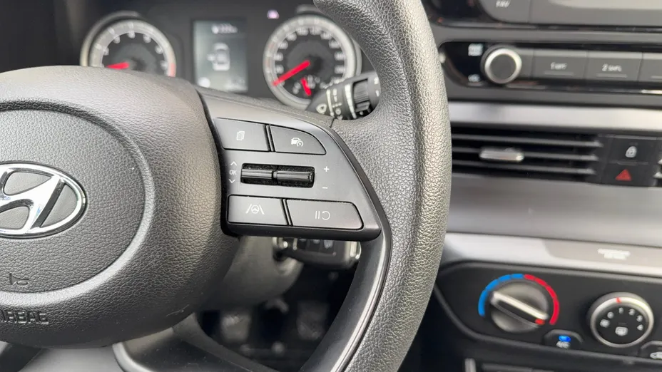 HYUNDAI i20 i20 1.2 Pure