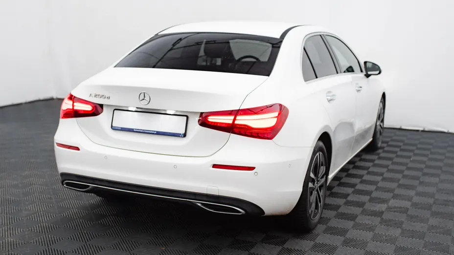 MERCEDES-BENZ A Klasa A 200 d Progressive 8G-DCT