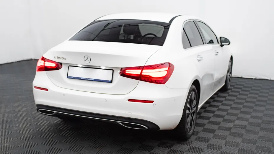 MERCEDES-BENZ A Klasa A 200 d Progressive 8G-DCT