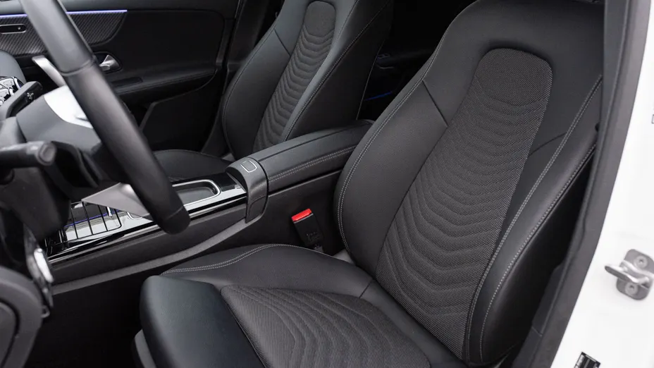 MERCEDES-BENZ A Klasa A 200 d Progressive 8G-DCT