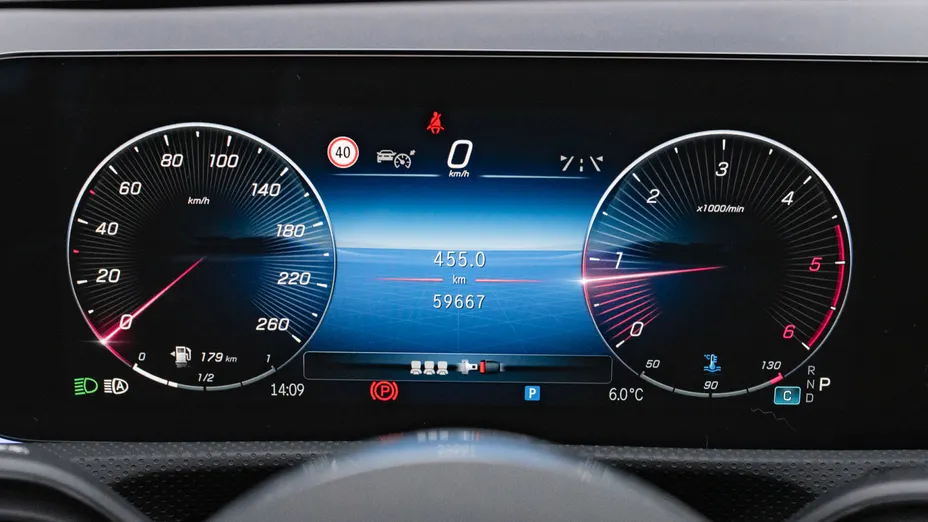 MERCEDES-BENZ A Klasa A 200 d Progressive 8G-DCT