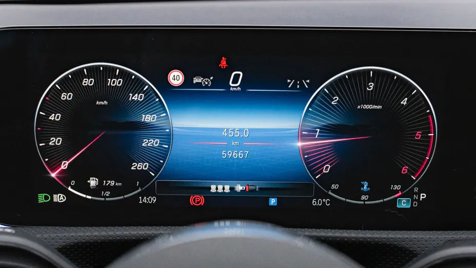 MERCEDES-BENZ A Klasa A 200 d Progressive 8G-DCT