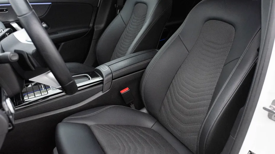 MERCEDES-BENZ A Klasa A 200 d Progressive 8G-DCT