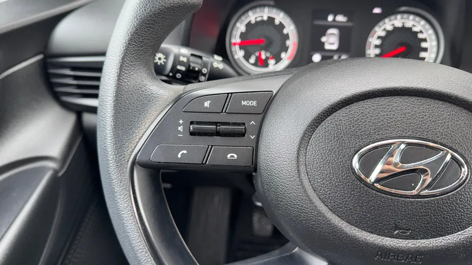 HYUNDAI i20 i20 1.2 Pure