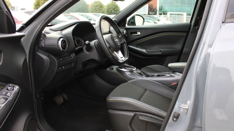 NISSAN Juke Juke 1.0 DIG-T Kiiro DCT