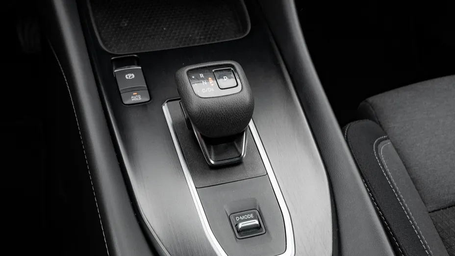 NISSAN Qashqai Qashqai 1.3 DIG-T mHEV N-Connecta Xtronic