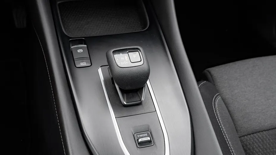 NISSAN Qashqai Qashqai 1.3 DIG-T mHEV N-Connecta Xtronic