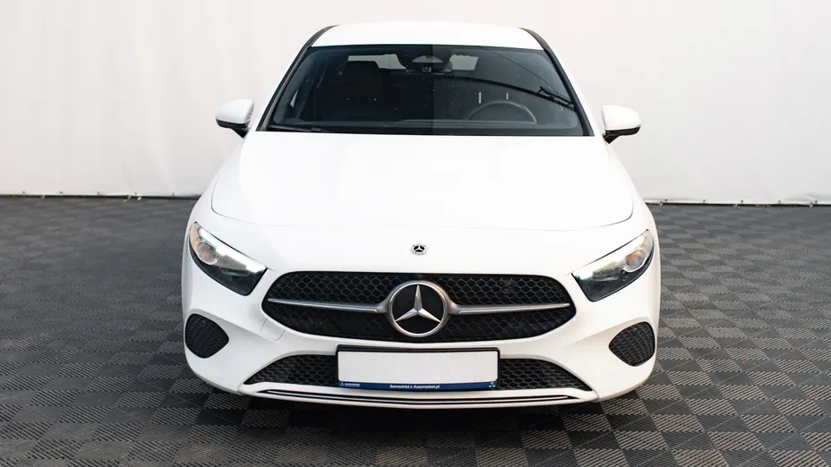 MERCEDES-BENZ A Klasa A 200 d Progressive 8G-DCT