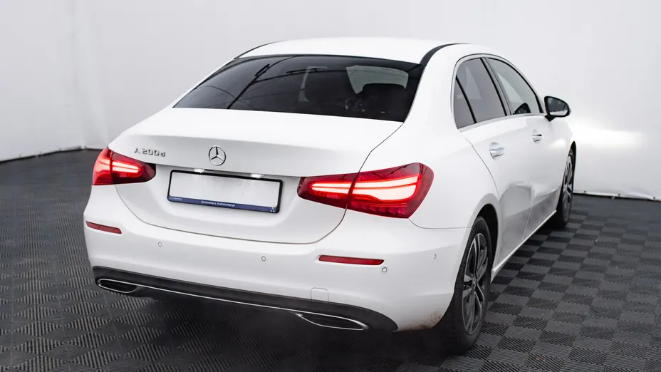 MERCEDES-BENZ A Klasa A 200 d Progressive 8G-DCT