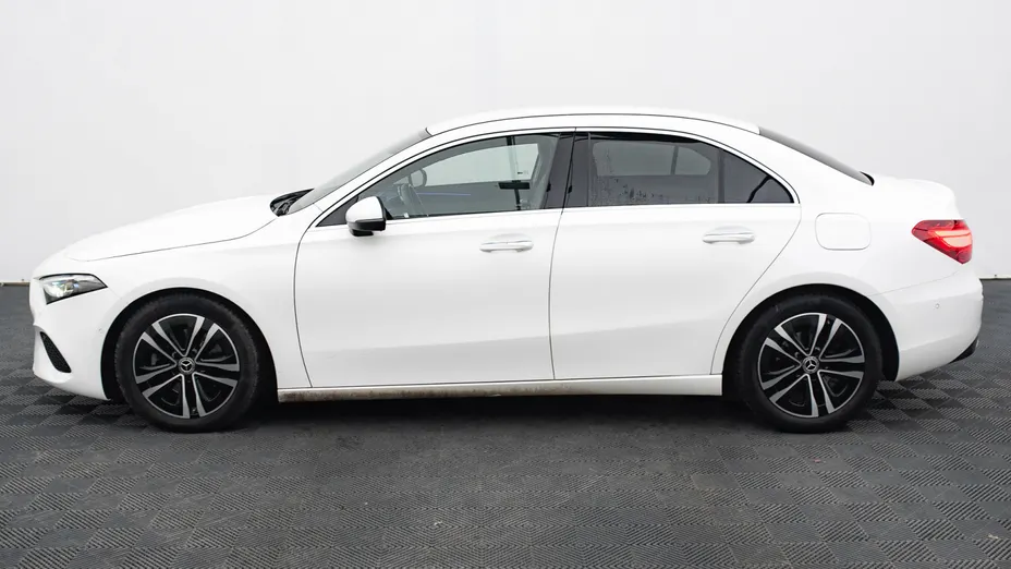 MERCEDES-BENZ A Klasa A 200 d Progressive 8G-DCT