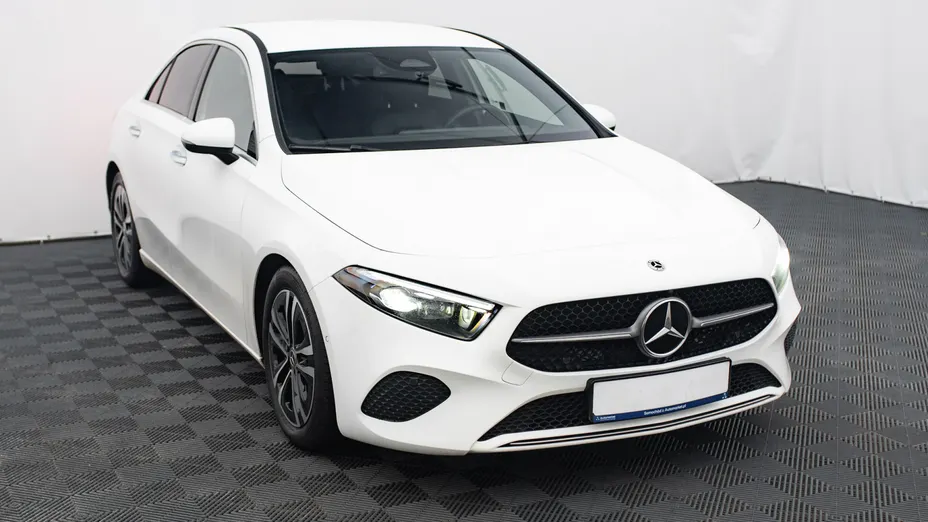 MERCEDES-BENZ A Klasa A 200 d Progressive 8G-DCT