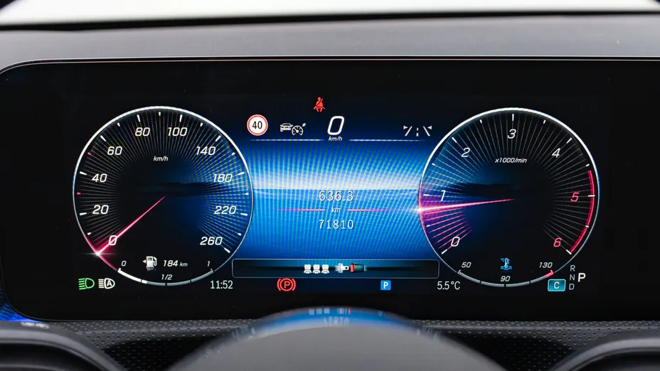 MERCEDES-BENZ A Klasa A 200 d Progressive 8G-DCT