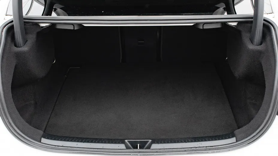 MERCEDES-BENZ A Klasa A 200 d Progressive 8G-DCT