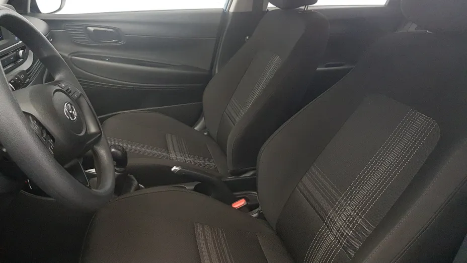 HYUNDAI i20 i20 1.2 Pure