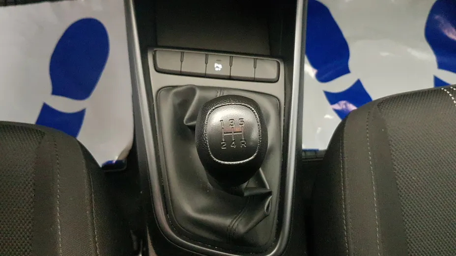 HYUNDAI i20 i20 1.2 Pure