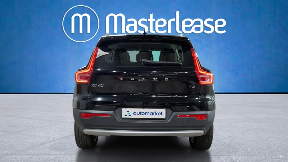 VOLVO XC40 XC40 T3 Momentum Pro aut