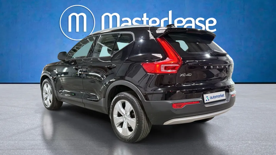 VOLVO XC40 XC40 T3 Momentum Pro aut