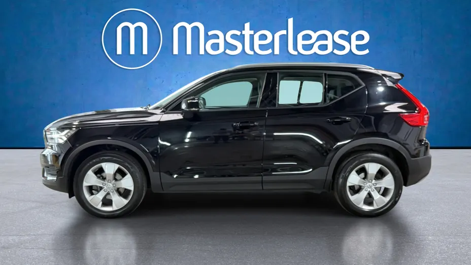 VOLVO XC40 XC40 T3 Momentum Pro aut