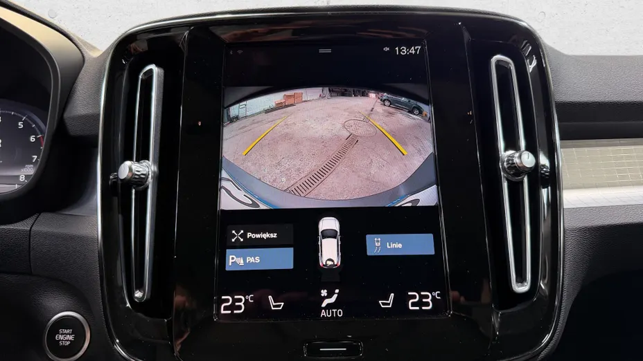 VOLVO XC40 XC40 T3 Momentum Pro aut