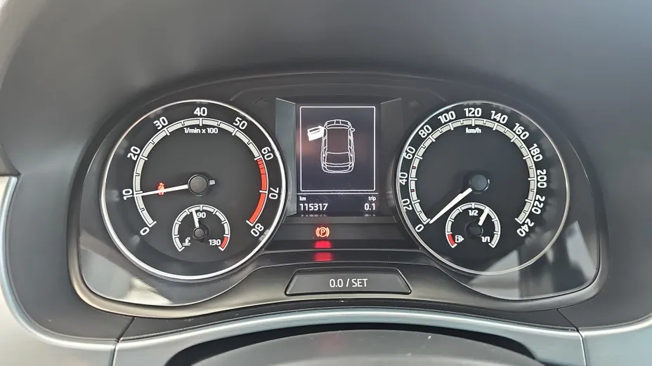 SKODA Fabia Fabia 1.0 TSI Ambition Plus
