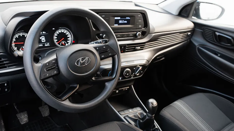 HYUNDAI i20 i20 1.2 Pure