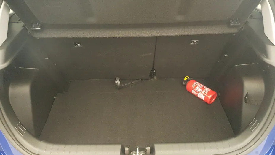 HYUNDAI i20 i20 1.2 Pure