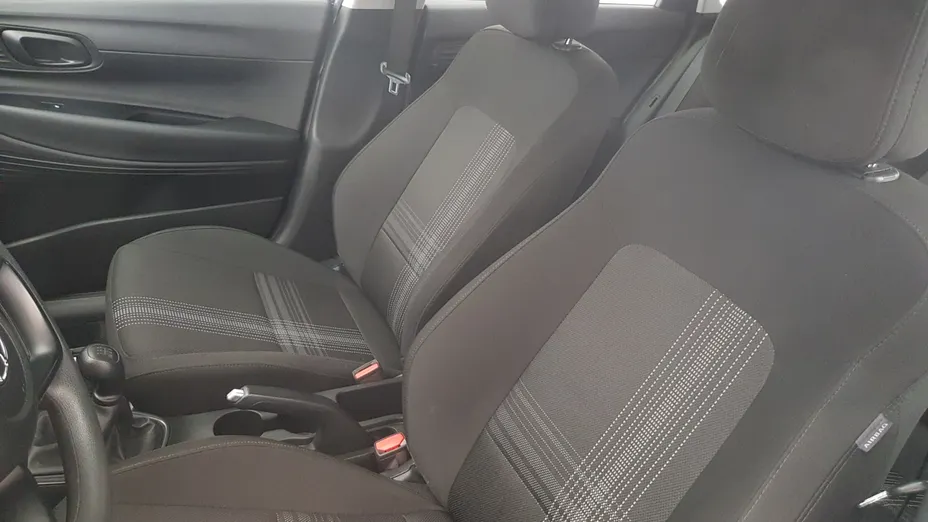 HYUNDAI i20 i20 1.2 Pure