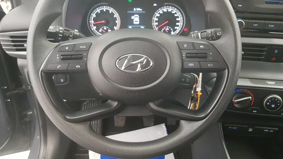 HYUNDAI i20 i20 1.2 Pure