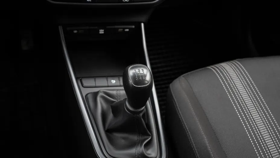 HYUNDAI i20 i20 1.2 Pure