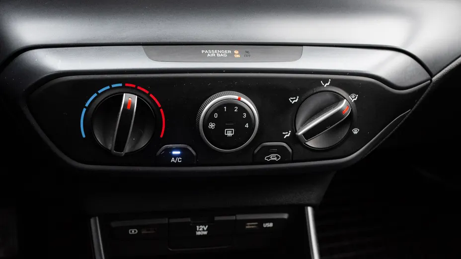 HYUNDAI i20 i20 1.2 Pure