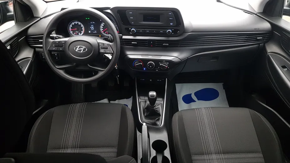 HYUNDAI i20 i20 1.2 Pure