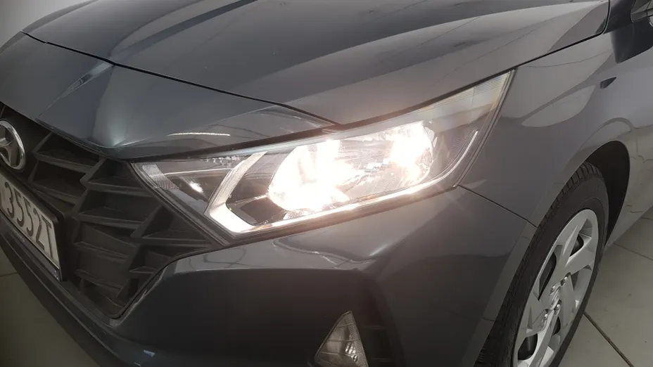 HYUNDAI i20 i20 1.2 Pure
