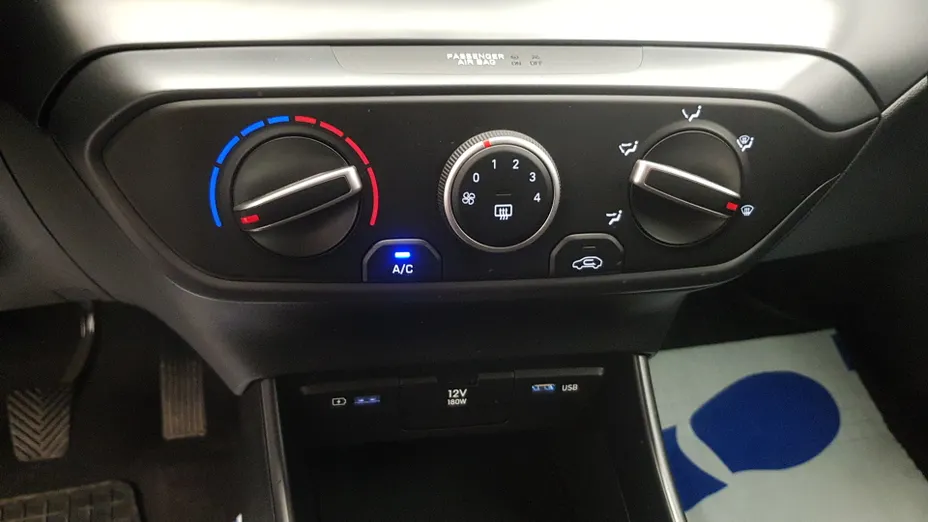 HYUNDAI i20 i20 1.2 Pure