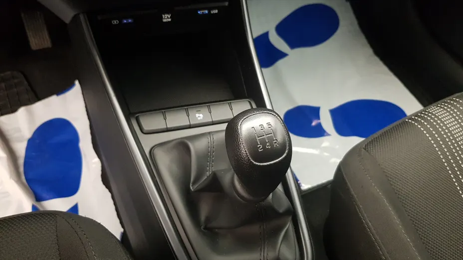 HYUNDAI i20 i20 1.2 Pure