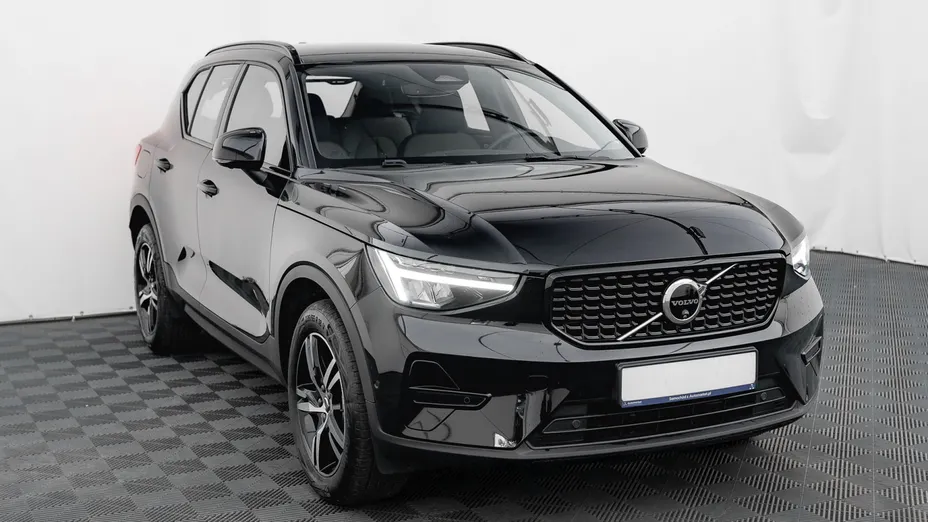 VOLVO XC40 XC40 B3 Plus Dark aut