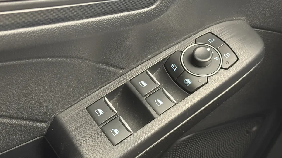 FORD Kuga Kuga 2.5 FHEV FWD ST-Line