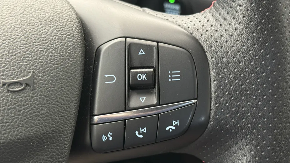 FORD Kuga Kuga 2.5 FHEV FWD ST-Line