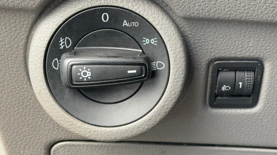 VOLKSWAGEN Transporter Transporter T6.1 TDI L2H1