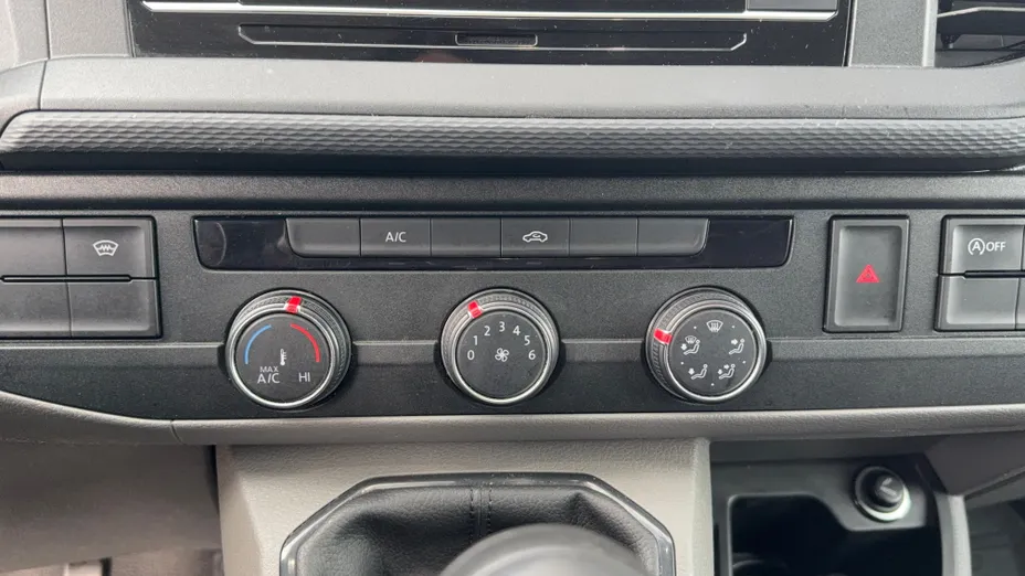 VOLKSWAGEN Transporter Transporter T6.1 TDI L2H1