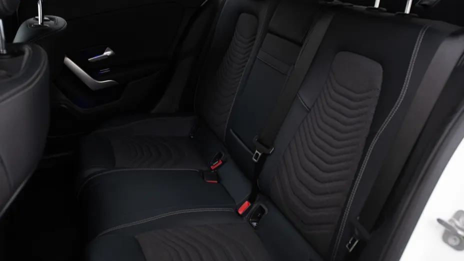 MERCEDES-BENZ A Klasa A 200 d Progressive 8G-DCT