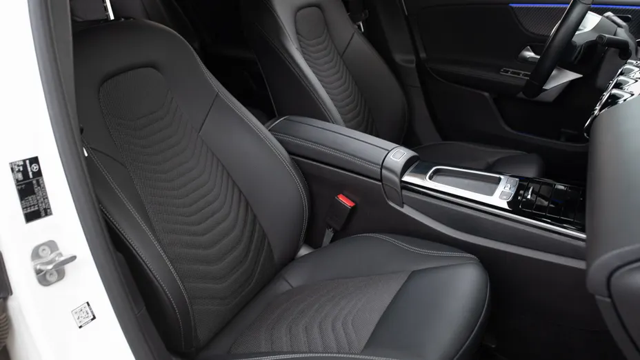 MERCEDES-BENZ A Klasa A 200 d Progressive 8G-DCT