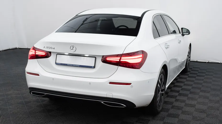MERCEDES-BENZ A Klasa A 200 d Progressive 8G-DCT