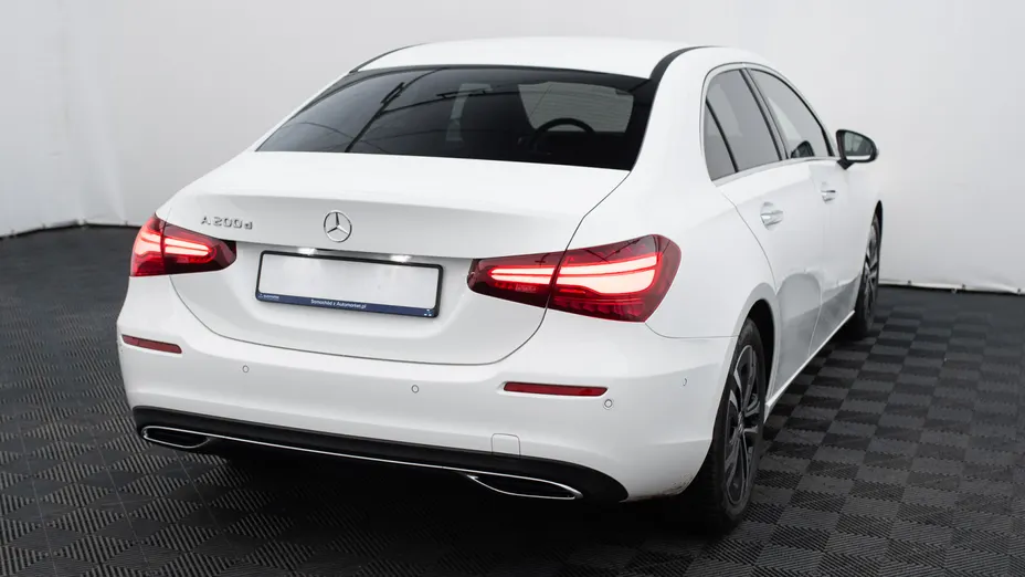 MERCEDES-BENZ A Klasa A 200 d Progressive 8G-DCT