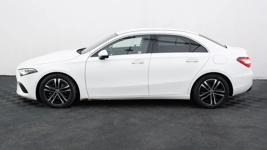 MERCEDES-BENZ A Klasa A 200 d Progressive 8G-DCT