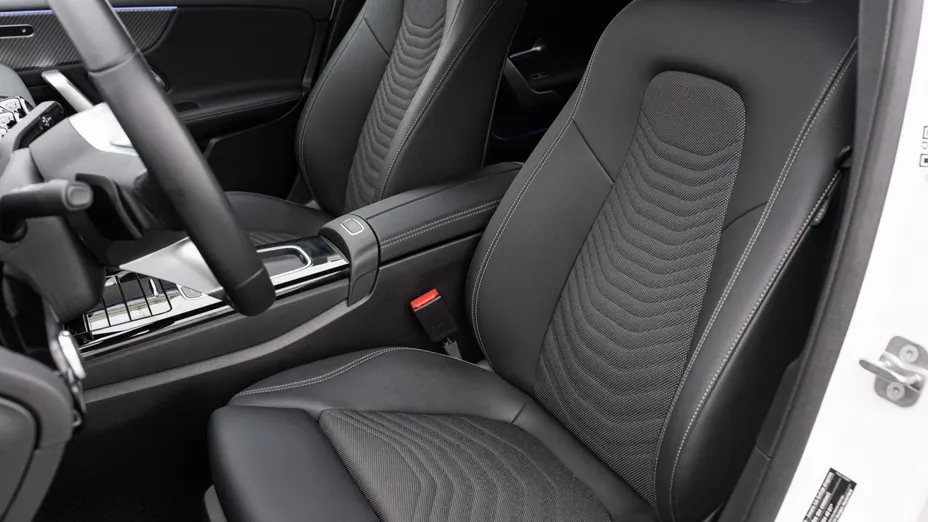 MERCEDES-BENZ A Klasa A 200 d Progressive 8G-DCT